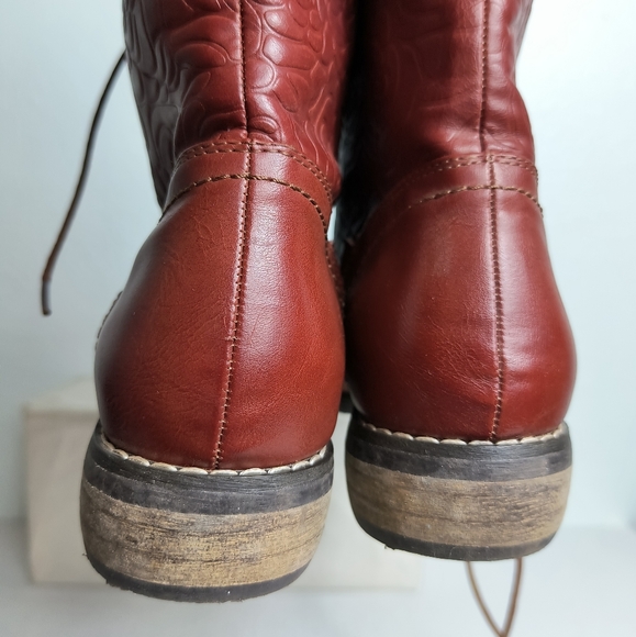 Shoe Dazzle Alina Brown Lace-Up Ankle Combat Boots Size 7 Tooled Boho - Picture 10 of 11